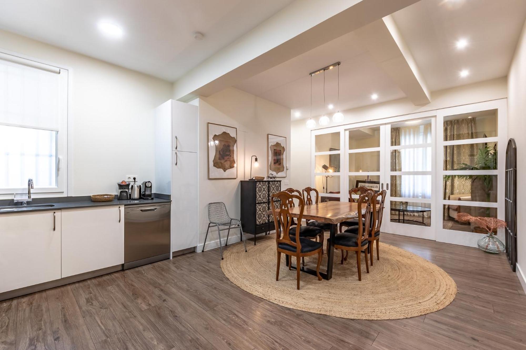 Homeloving Apartment Bilbao Centre With Parking Extérieur photo